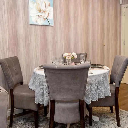 Cozy One-bedroom - Location In By Flat Manаger * فارنا