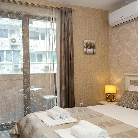 Apartament Cozy One-bedroom - Location In By Flat Manаger Varna